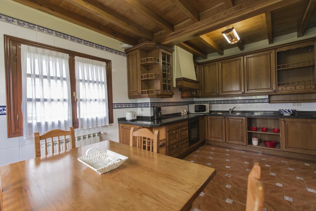 Casas Rurales Playa De Guadamia Llames de Pría 외부 사진